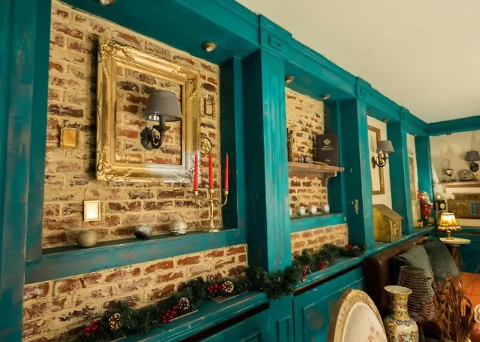 Отель Andesite Boutique